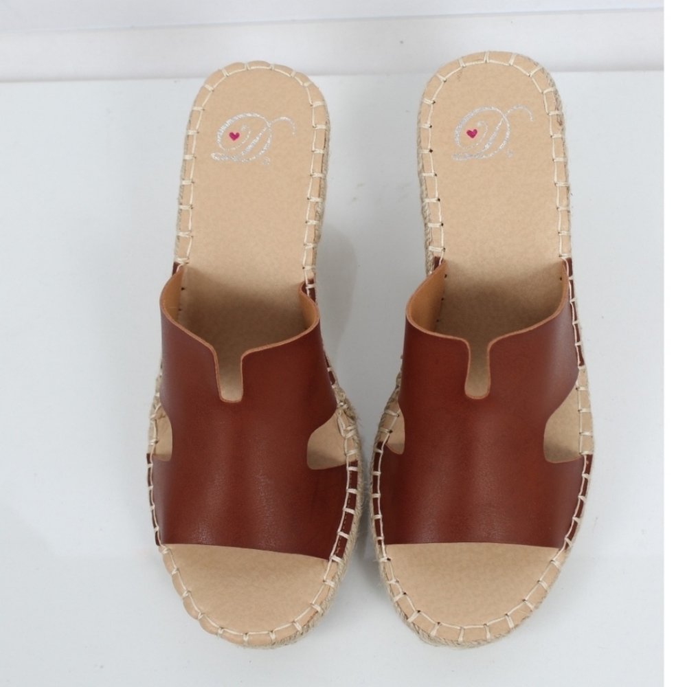 Espadrille wedge sandals